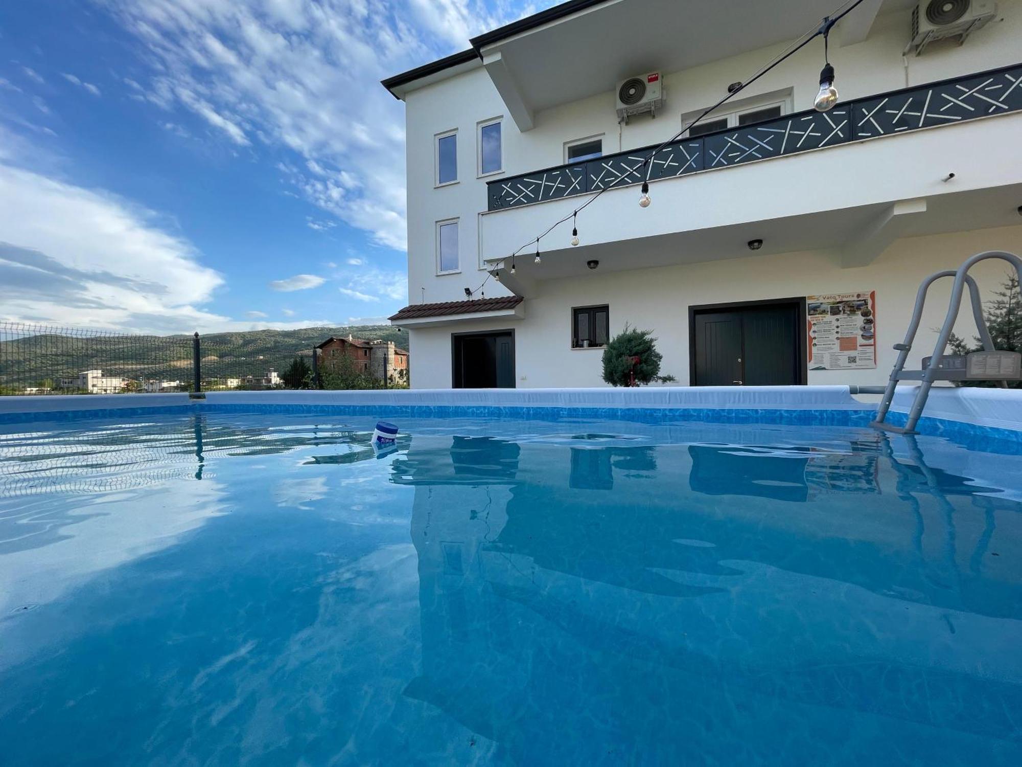 Baza Hostel - Swimming Pool Berat Buitenkant foto